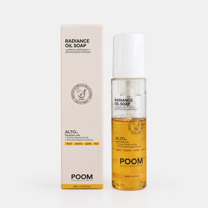 POOM Radiance Oil Soap 60 ml junto a su caja original.