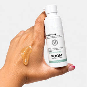 Textura de POOM Silken Skin Peeling, peeling con ácido glicólico, salicílico y láctico.