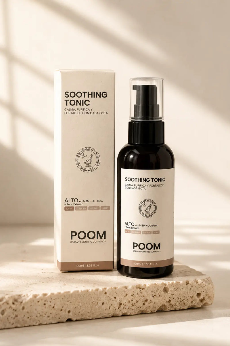 Soothing Tonic POOM · tónico detox facial con arcilla verde, frambuesa y selenio fermentado para pieles asfixiadas y reactivas